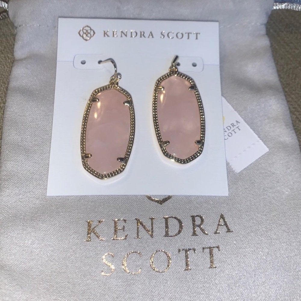 Kendra Scott Elle Drop Earrings pink